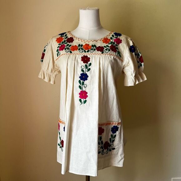 Vintage 60s 70s Peasant Blouse Short Sleeve Floral Embroidered Handmade Small - Picture 1 of 10